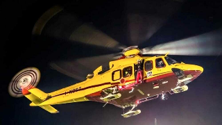 Ancona - Scontro tra moto e auto in zona Poggio, centauro 56enne elisoccorso